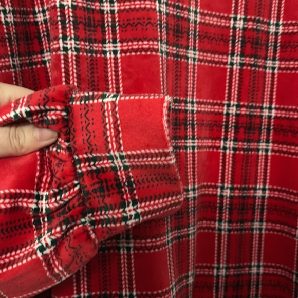 LOFT women’s Christmas plaid top size: L - Picture 2 of 6